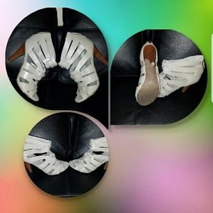Stylish leather sandals